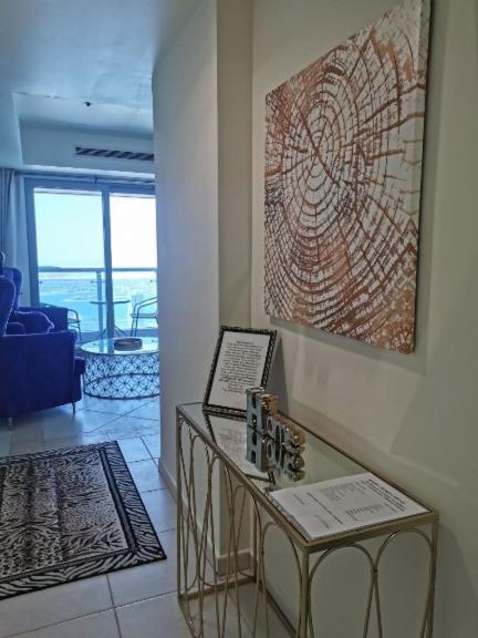Luxury Stay In Marina Дубай Екстериор снимка